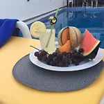 Cerro E Mar * 蒙卡拉帕乔